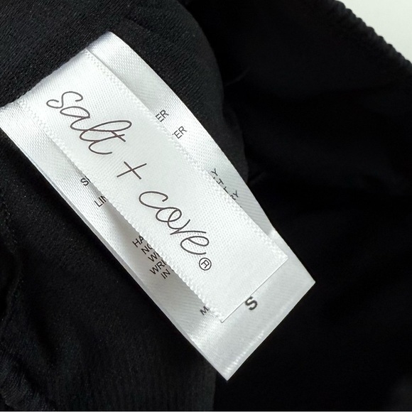 Salt + Cove Bikini Top Juniors Size Small Black Ribbed One Strap Swim NWT - Picture 3 of 8